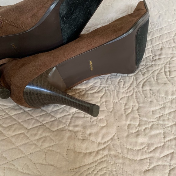 Women’s shoes - Picture 4 of 5